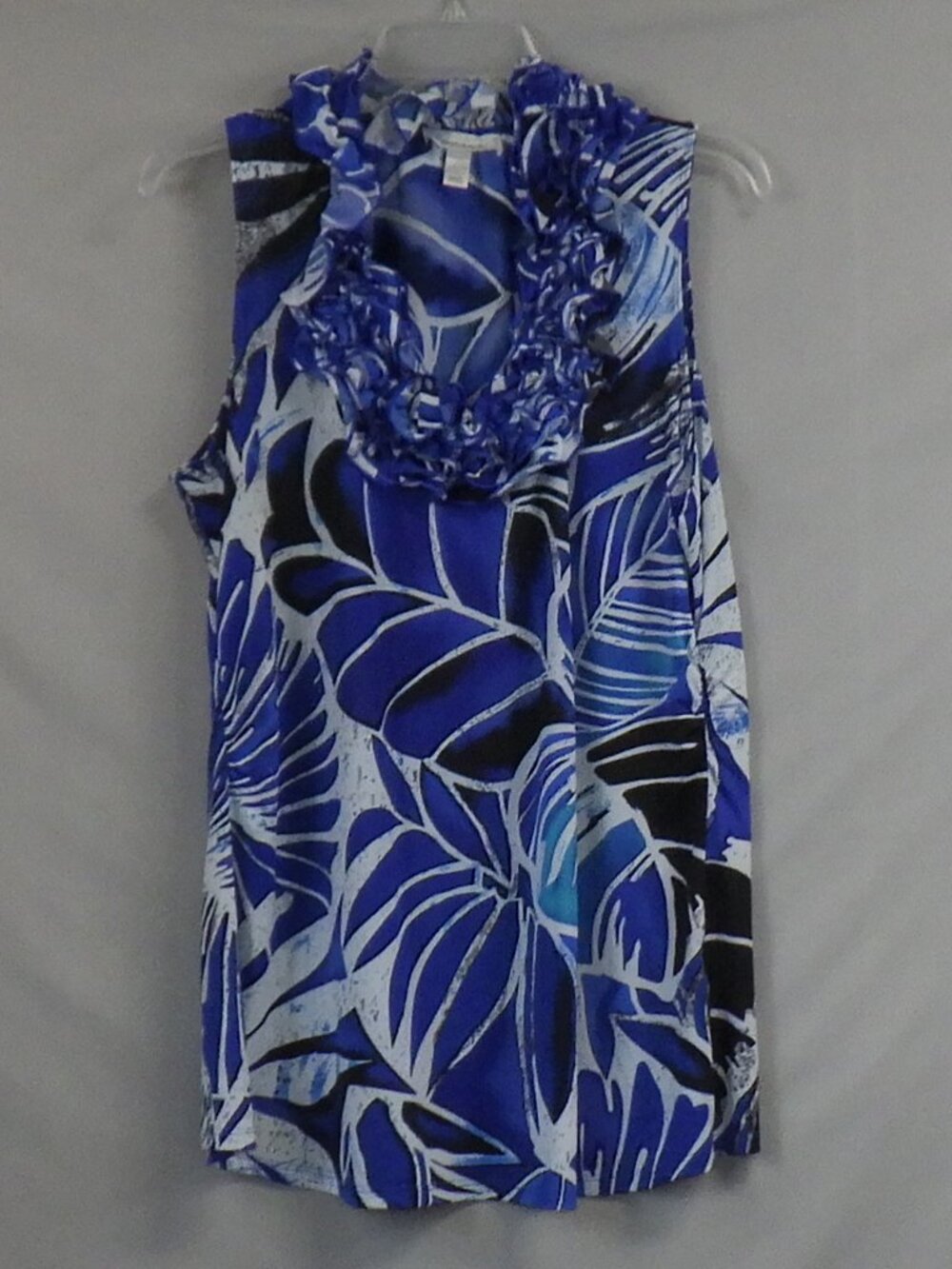 Dressbarn Sleeveless Ruffle Neck Top A657
